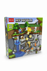 My World Underground Mine Building Block Set – 557 Pieces (842)